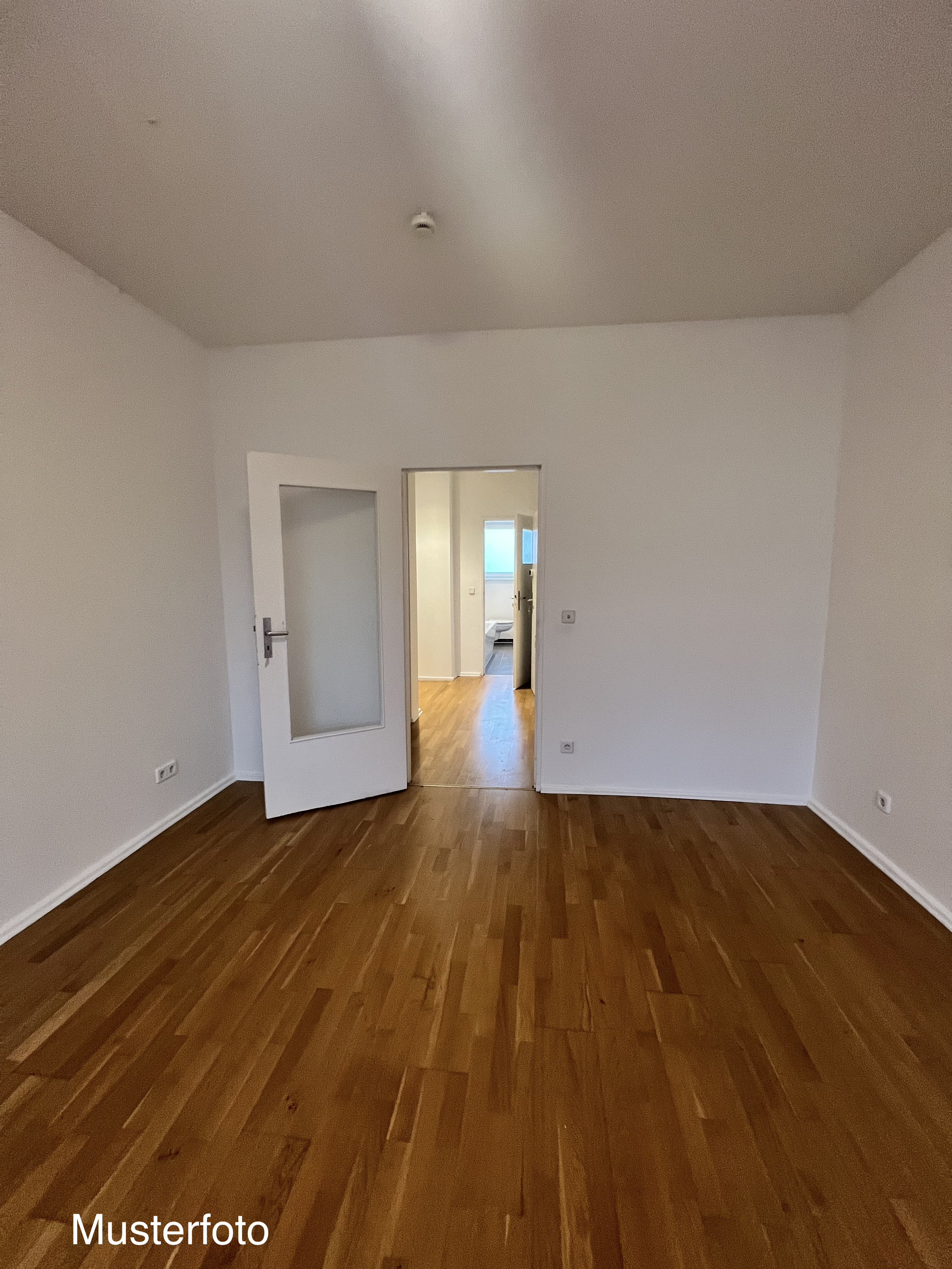 Charming 3-room apartment with balcony on the 1st floor in the popular Berlin district of Moabit - Photo 13