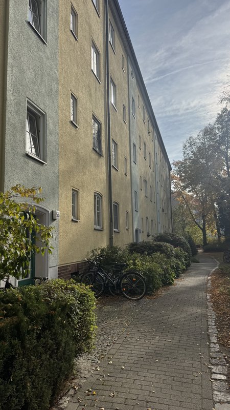 2-room apartment near Charlottenburg Palace, self-occupancy possible - Photo 2