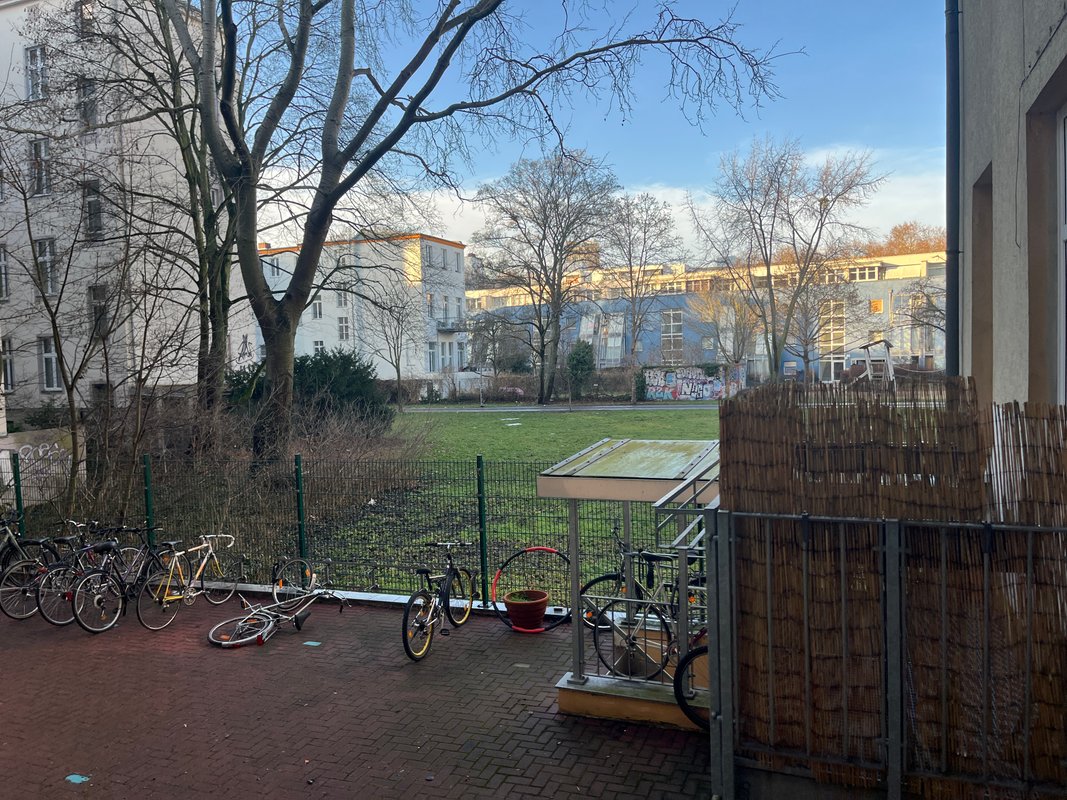 2 Zimmer Eigentumswohnung mit Balkon in Berlin Mitte, Eigennutzung ab Anfang 2027 möglich