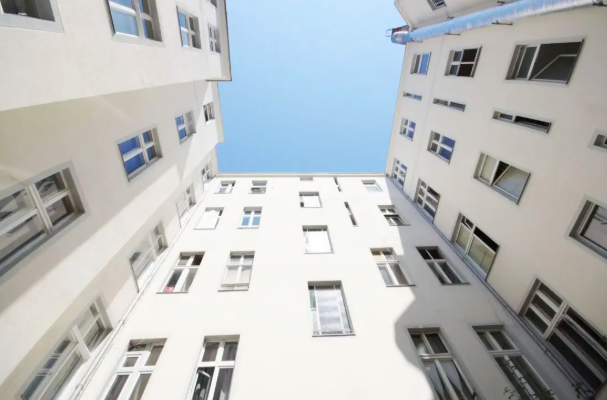 2 Zimmer Wohnung - Charlottenburg Tiergarten!
