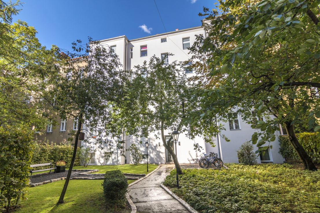 2-room apartment with loggia and daylight bathroom WE07 - Photo 4