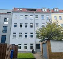 Well-maintained condominium in the quiet rear building, with owner-occupation possible from 2030. - Photo 2