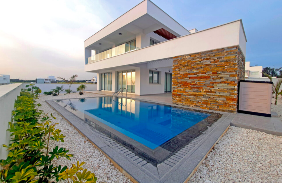 3-Bedroom Villa - Aquamarine Coastal Villas by Aristos - Photo 3