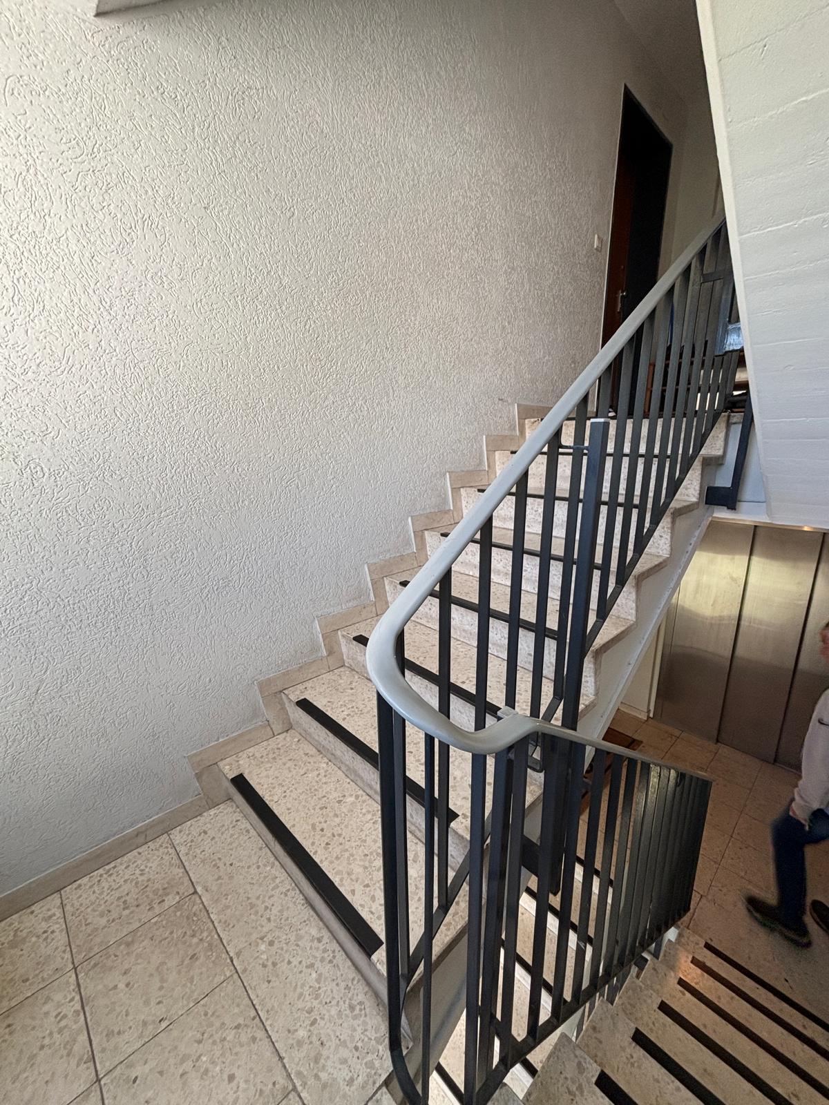 3-room apartment in Moabit with balcony, owner-occupancy possible - Photo 5