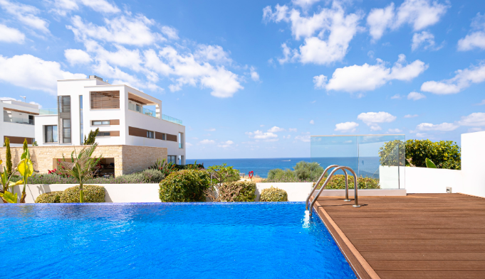 4-Bedrooms Villa - Rosemarine Beachfront Residences by Aristos - Photo 2