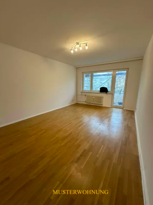 Attraktive 3-Zimmer-Wohnung mit Balkon, Aufzug in Berlin-Moabit, Kapitalanlage oder Eigennutzung