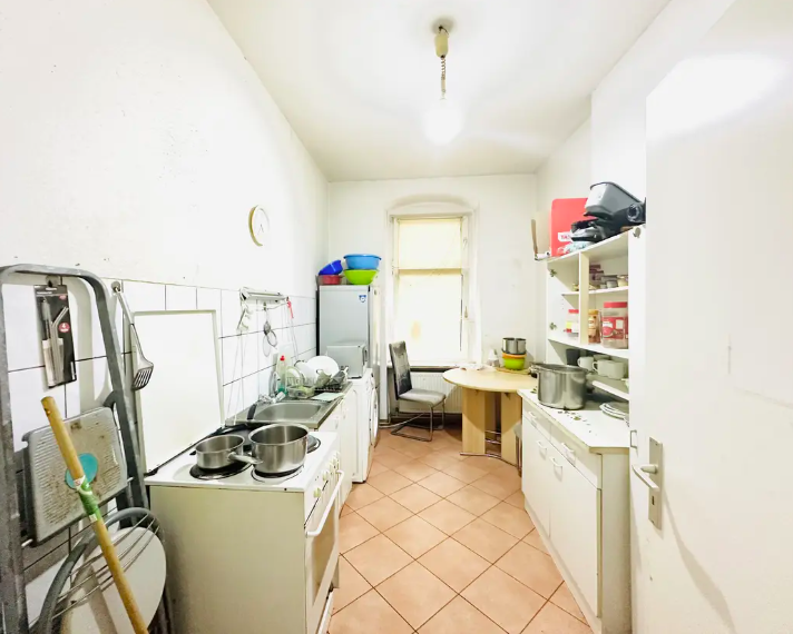 Attractive old apartment on the first floor - owner-occupation possible - Photo 4