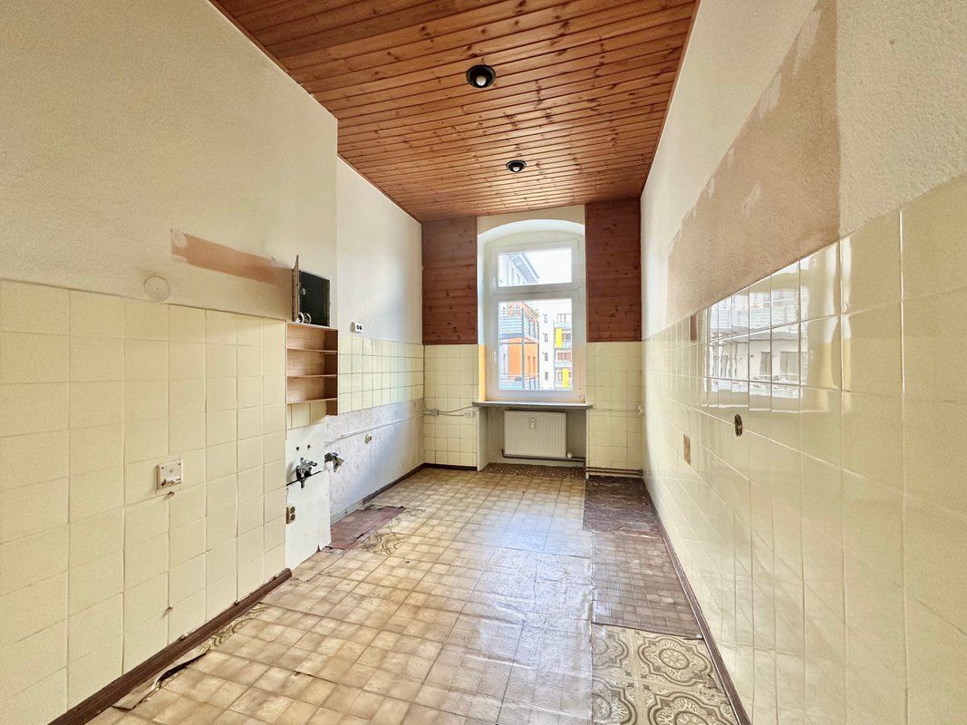 Available 3-room apartment in an old building in Neukölln - 1st floor - 80.10 m² - Photo 11