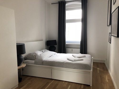 Ready-to-occupy apartment in an old building with charm in the popular Stephankiez - 3 rooms, flooded with light - Photo 5