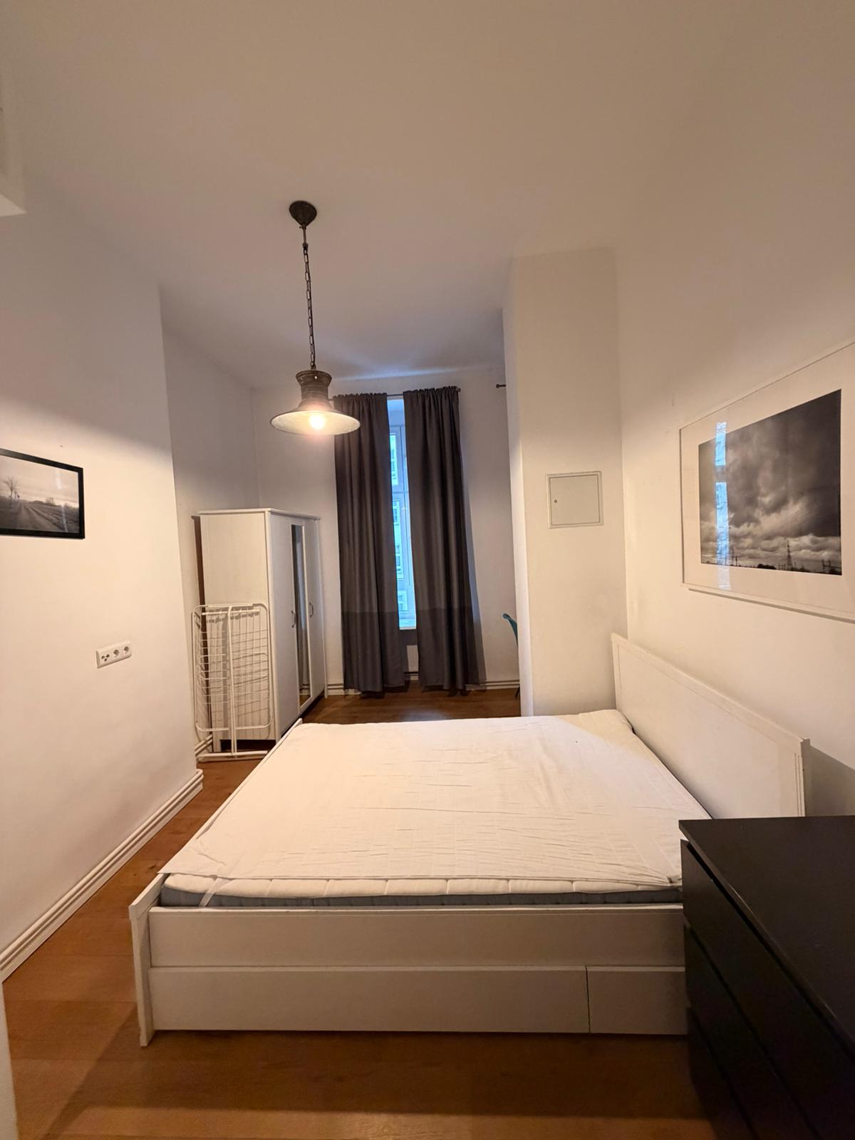 Charmante 4-Zimmer-Altbauwohnung mit Loggia in Moabit Bezugsfreie - Photo 8
