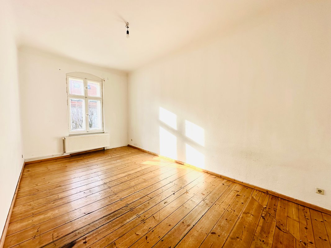 Charmante Altbauwohnung mit Renovierungspotenzial in Berlin-Neukölln – 2 Zimmer, 62 m²