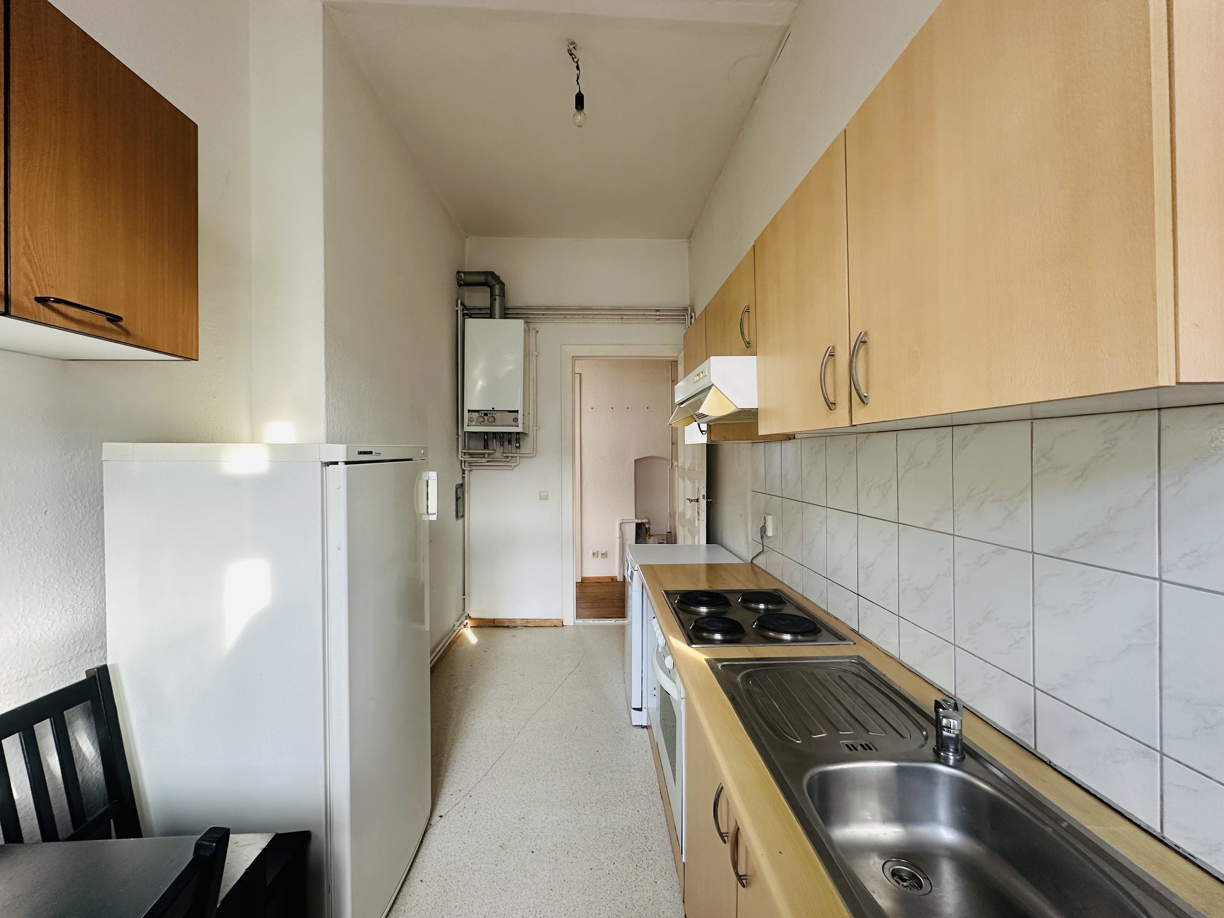 Charmante Altbauwohnung mit Renovierungspotenzial in Berlin-Neukölln – 2 Zimmer, 62 m² - Photo 4