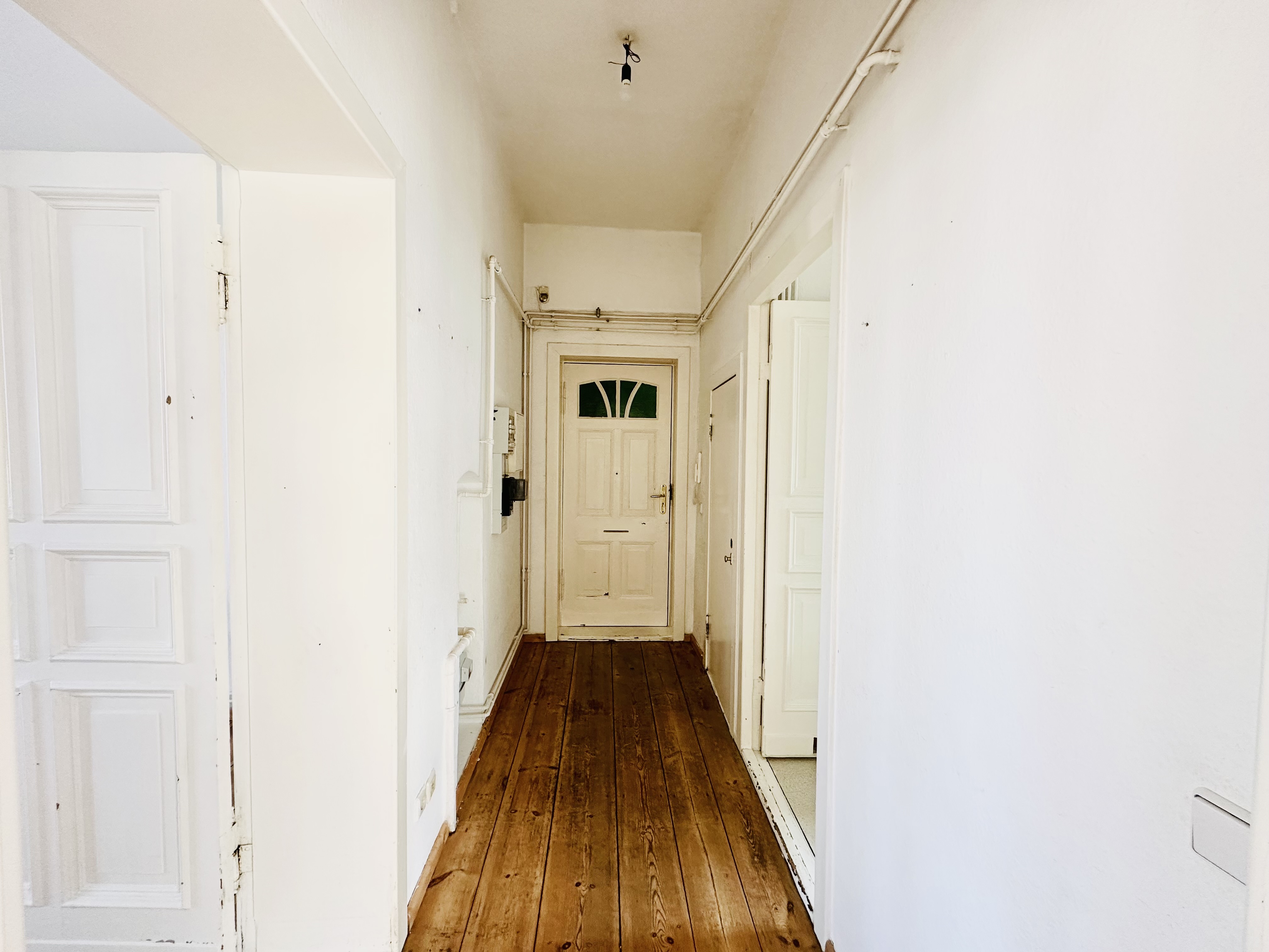 Charmante Altbauwohnung mit Renovierungspotenzial in Berlin-Neukölln – 2 Zimmer, 62 m² - Photo 5