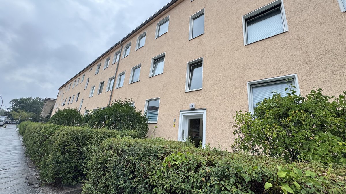 Charmante Dachgeschosswohnung in Berlin-Reinickendorf BEZUGSFREI!