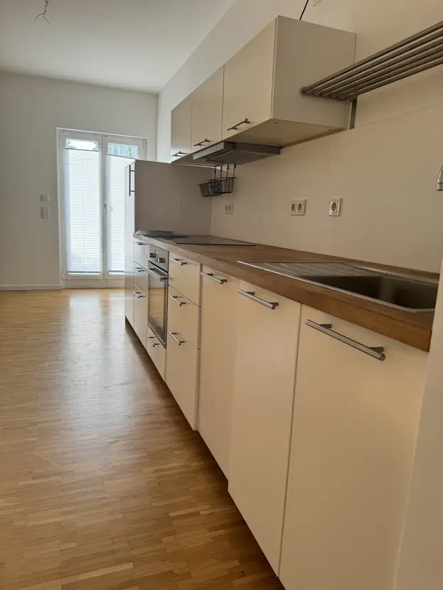Gemütliche 2 Zimmerwohnung mit Balkon und Aufzug, Frei ab dem 31.01.2027 - Photo 2