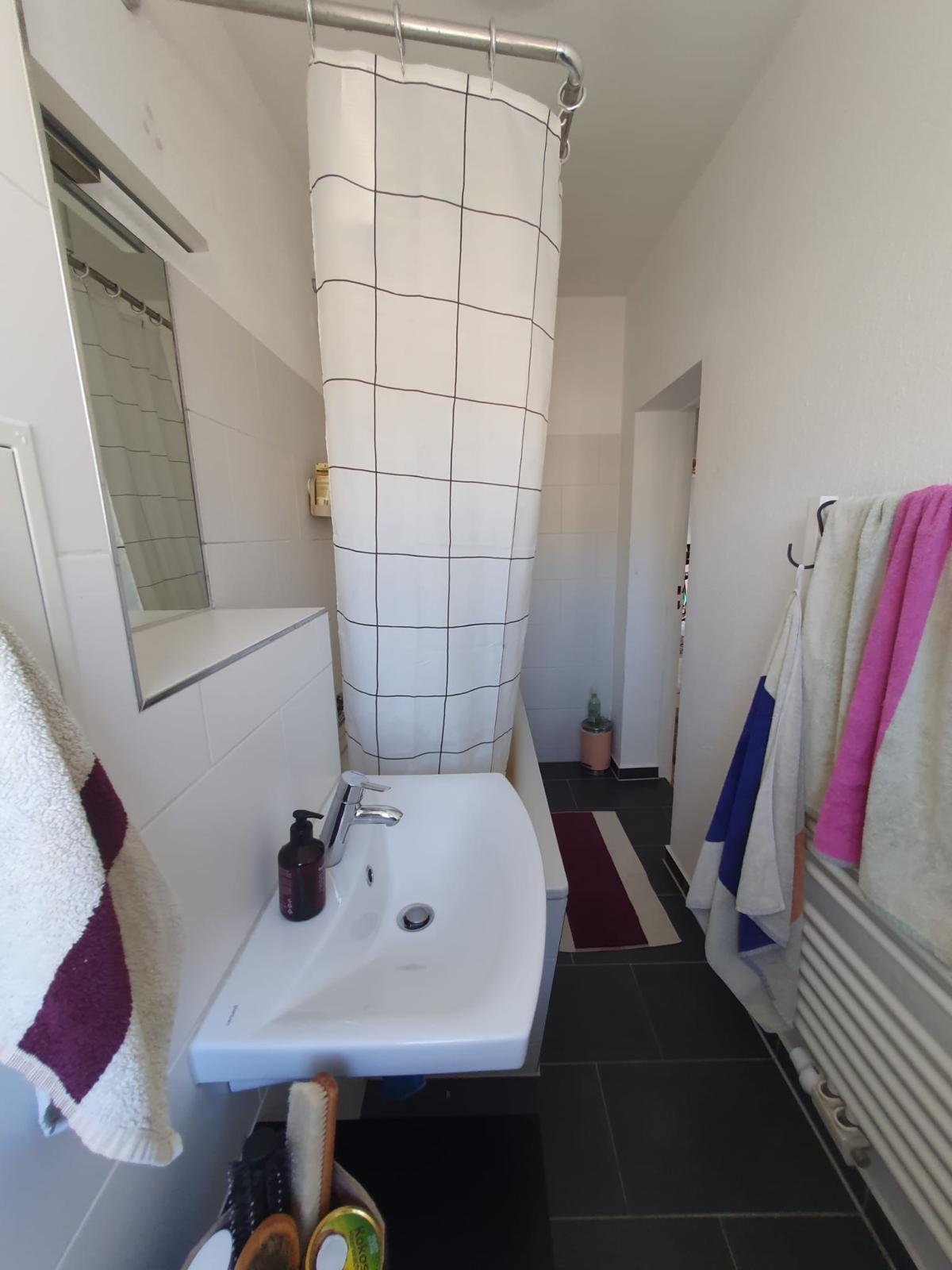 Geräumige 3-Zimmer-Wohnung in Kanalnähe in Neukölln, ab sofort bezugsfertig - Photo 9