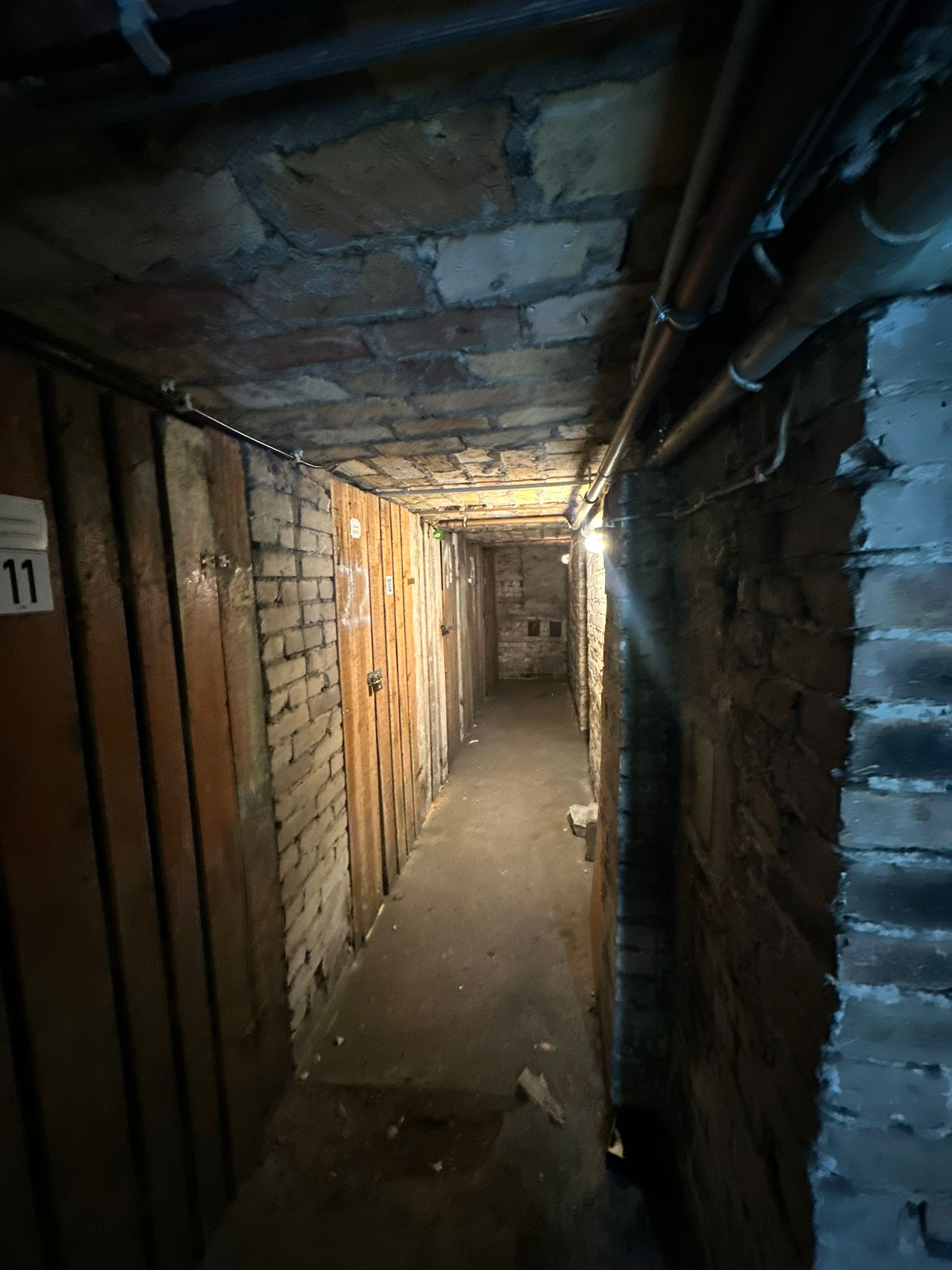 Bright 2-room apartment with potential in a quiet location in Neukölln, owner-occupancy possible - Photo 11