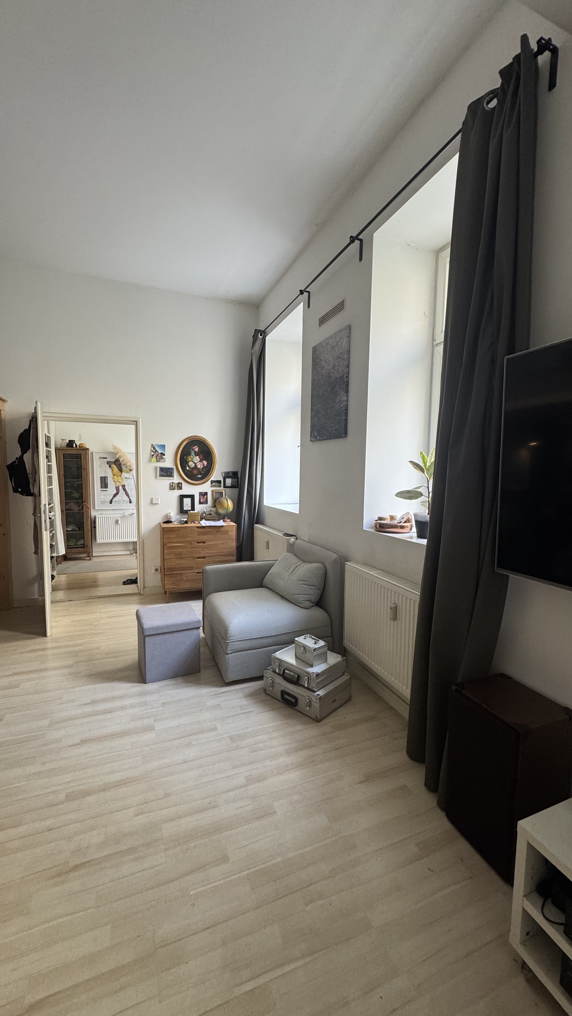 Kapitalanlage - Vermietete Grosse Loft 1-Zimmer-Wohnung Eigenbedarf ab 2030 - Photo 2