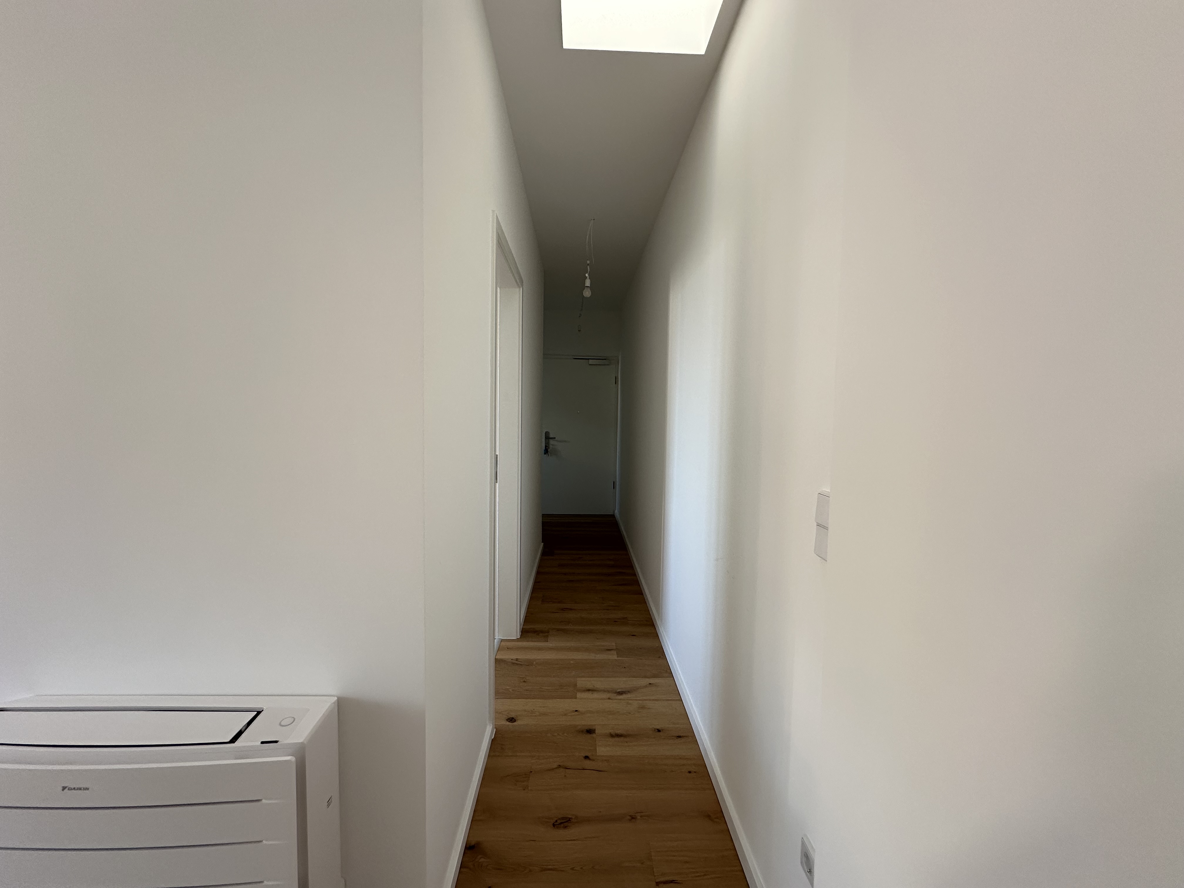 Neubau-Dachgeschosswohnung mit Terrasse & Aufzug | 2 Zimmer | 44 m² | Moabit - Photo 3