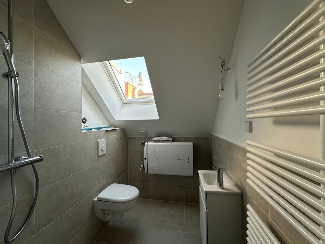 Neubau-Dachgeschosswohnung mit Terrasse & Aufzug | 2 Zimmer | 44 m² | Moabit - Photo 5