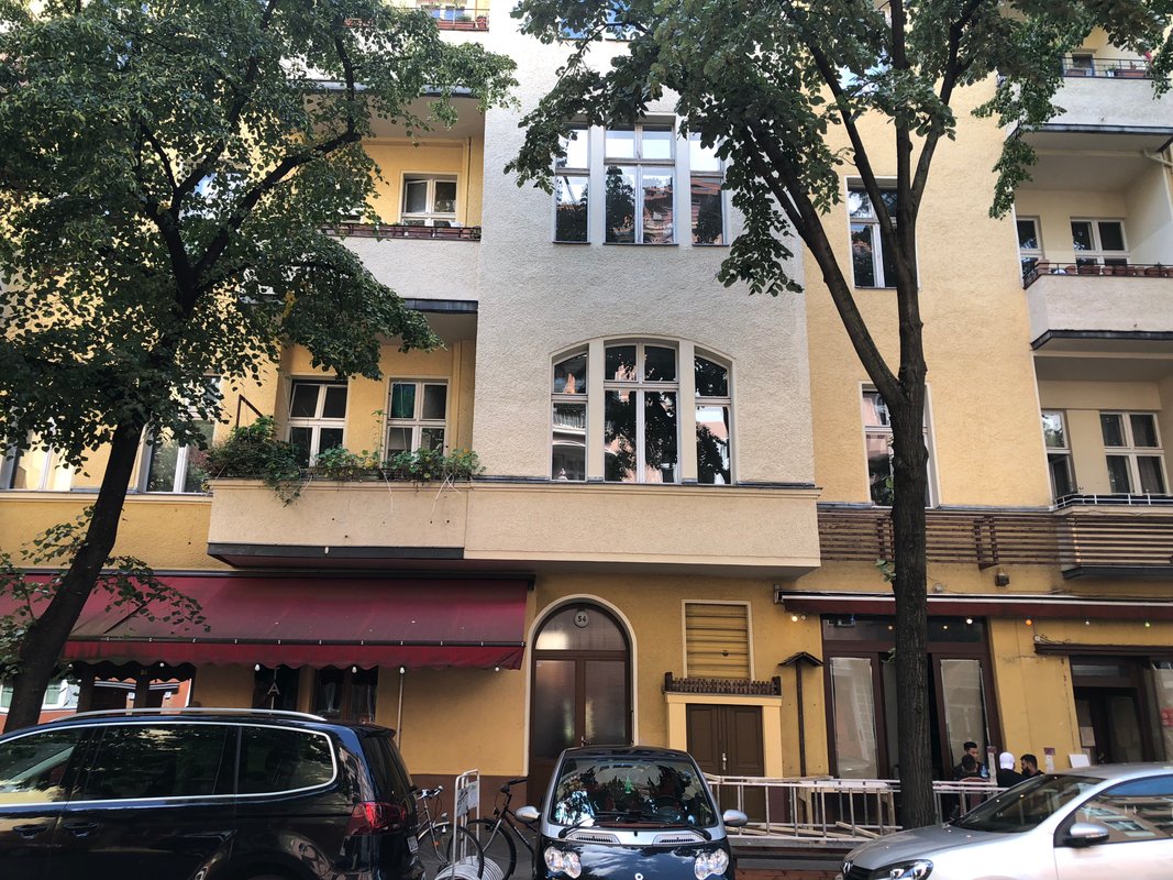 Renovated 1-Room Altbau Apartment – Eisenacher Straße, Schöneberg - Photo 5