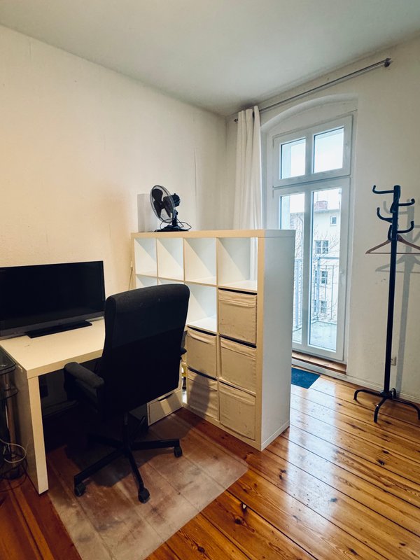 Rented studio with balcony in quiet courtyard – no blocking period! - Photo 2