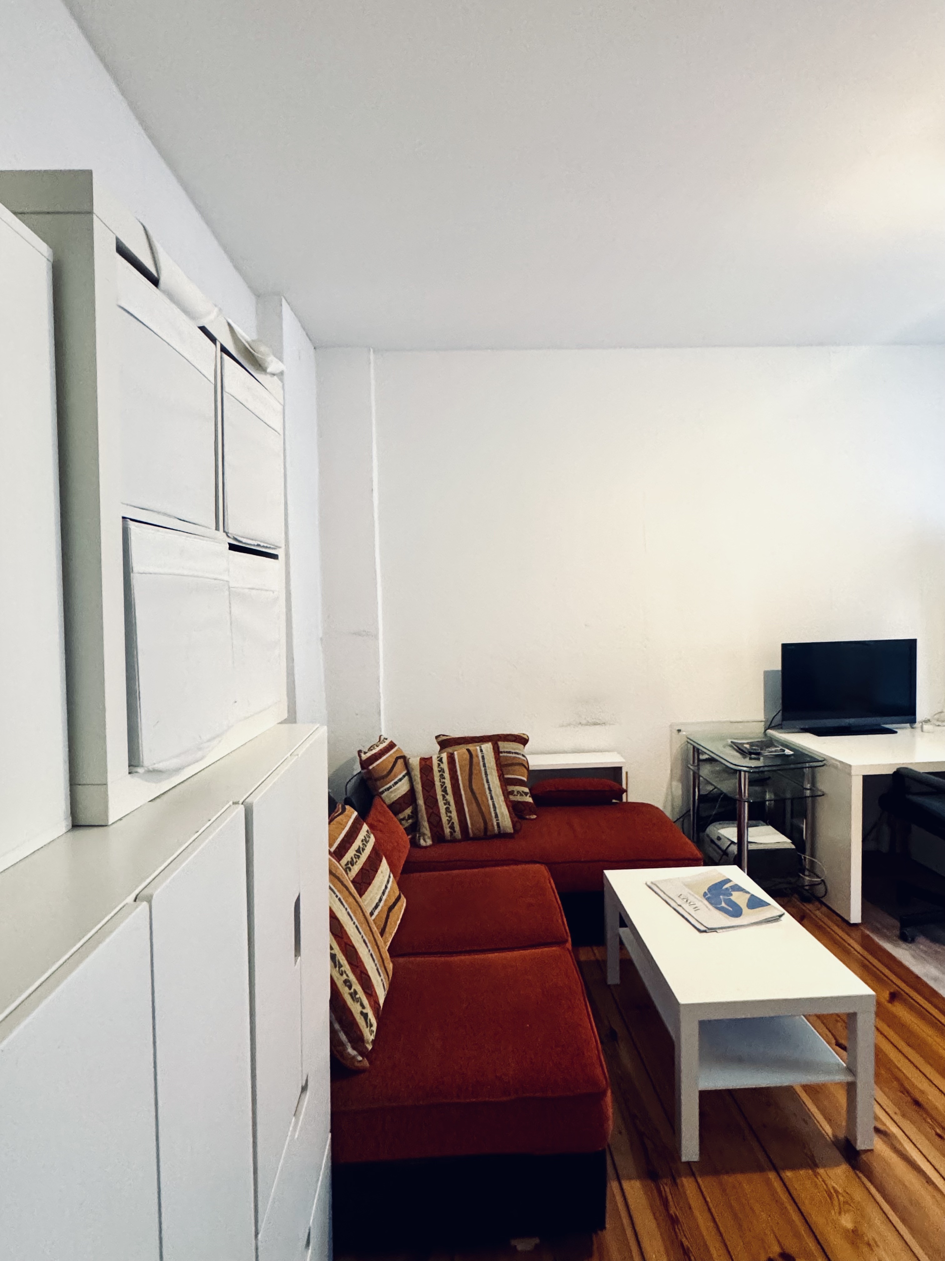 Rented studio with balcony in quiet courtyard – no blocking period! - Photo 3