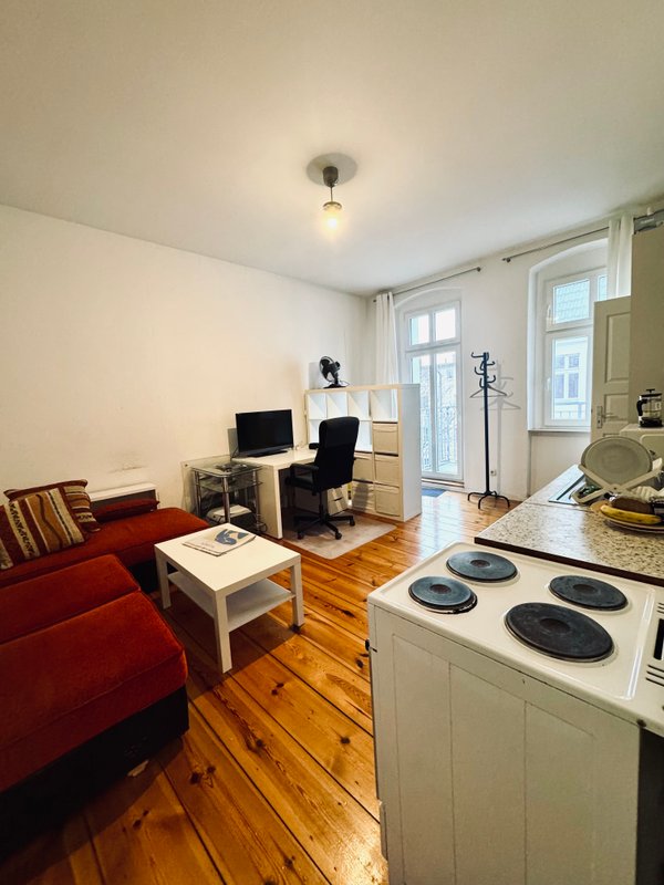 Rented studio with balcony in quiet courtyard – no blocking period! - Photo 4