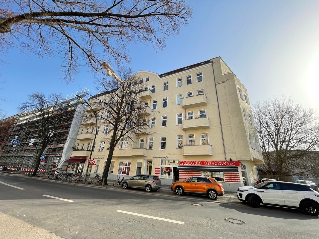 Old apartment in need of renovation *Own use from 2027* - Photo 2