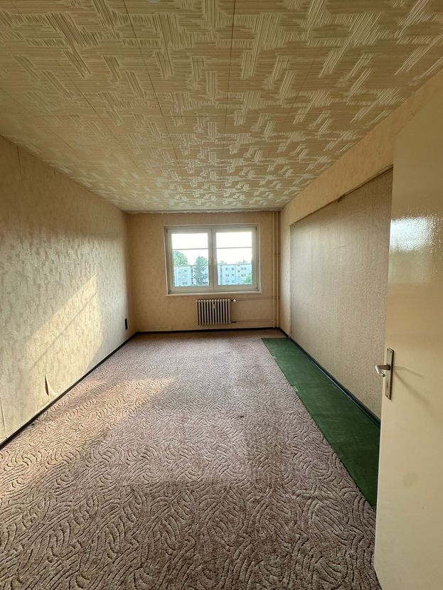 Spacious 3-Room Apartment with Balcony in Reinickendorf - Photo 3