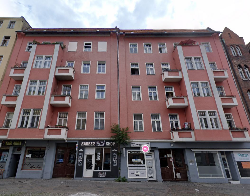 Spacious 4-Room Apartment with Balcony in Moabit - Photo 4